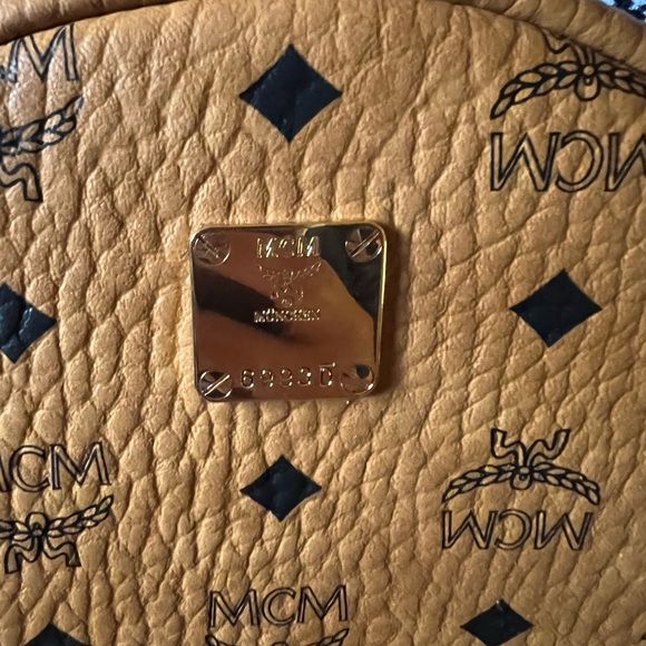 Authentic MCM studded small backpack cognac like new condition! Must go ✨ - Picture 2 of 4